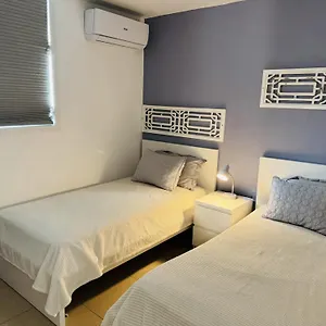 https://hollywood-apartments.top-hotels-puertorico.com